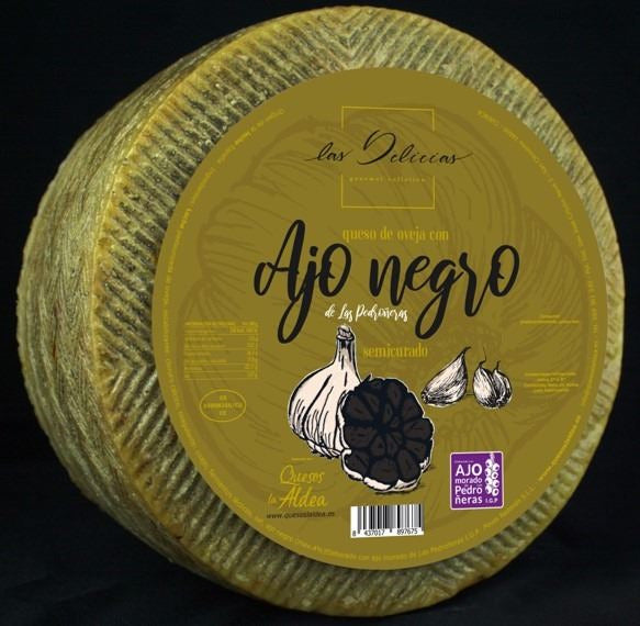 Queso de Oveja Semicurado con Ajo Negro